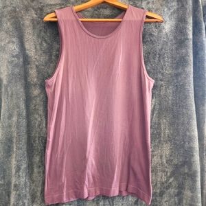 6 Zyia sleeveless shirts